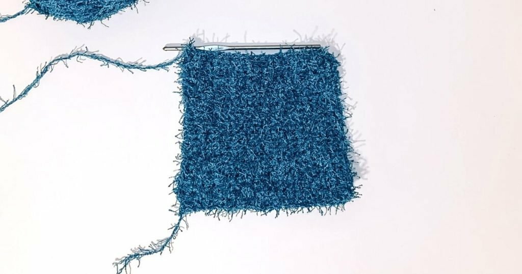 An image of crocheting the body of a dish scrubby